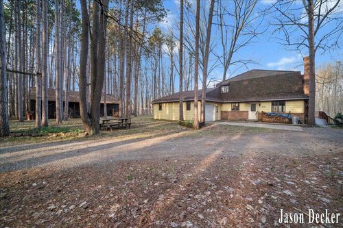15594 Ritchie Avenue Ne, Cedar Springs, MI, 49319 | Card Image