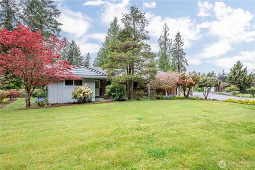 310 Tower Rd, Castle Rock, WA, 98611-9765 | Card Image