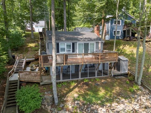 47 Sandy Beach Rd, Holland, MA, 01521-2352 | Card Image