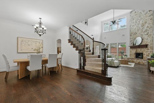 3376 Castlewood Blvd, Highland Village, TX, 75077-1833 | Card Image