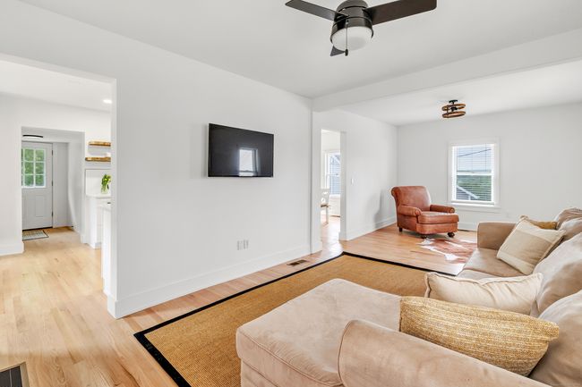51 Wheeler St, House other with 3 bedrooms, 2 bathrooms and 2 parking in Shelton CT | Image 12