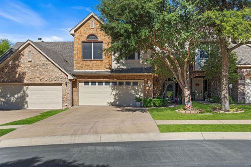 370 Greathouse Vlg, Decatur, TX, 76234-1085 | Card Image