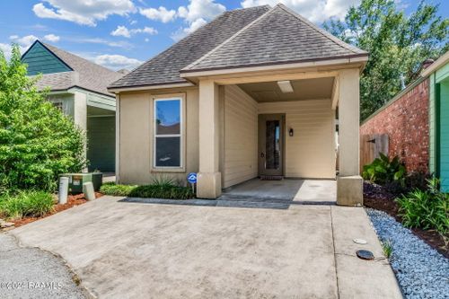 117 Seaside Ln, Lafayette, LA, 70506-5861 | Card Image