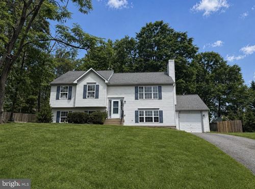 5703 Westchester Ln, FREDERICKSBURG, VA, 22407-1280 | Card Image