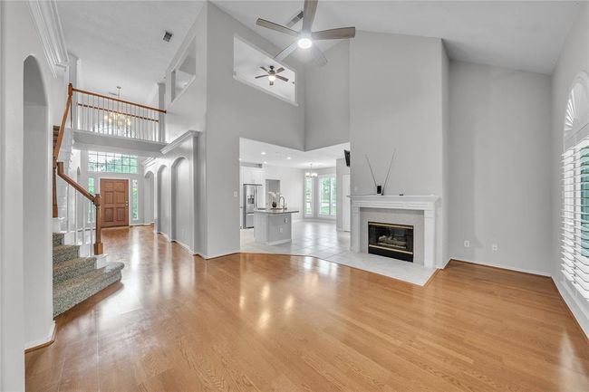 2426 Hanston Ct, House other with 4 bedrooms, 3 bathrooms and 2 parking in Pearland TX | Image 9