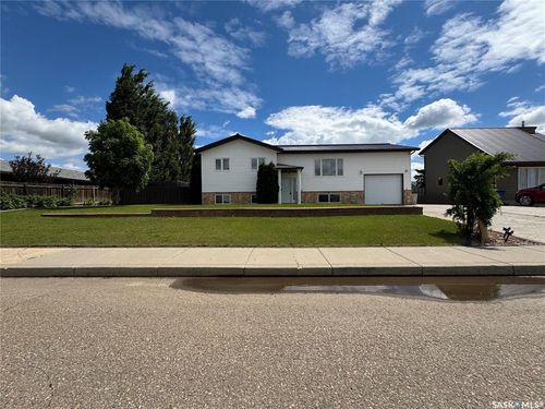 2682 100th Street, North Battleford, SK, S9A0Y4 | Card Image