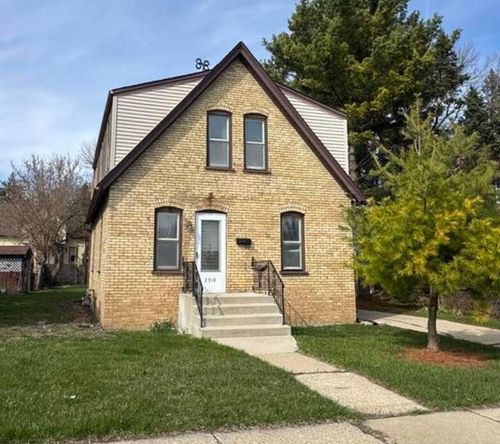 2318 54th Street, Kenosha, WI, 53140 | Card Image