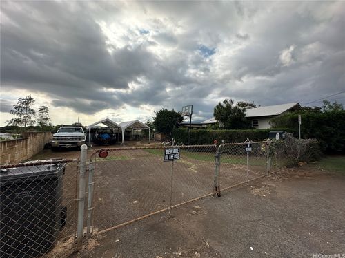94-1058 Huakai St, Waipahu, HI, 96797-3776 | Card Image