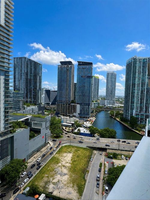 1204-41 Se 5th Street, Miami, FL, 33131 | Card Image