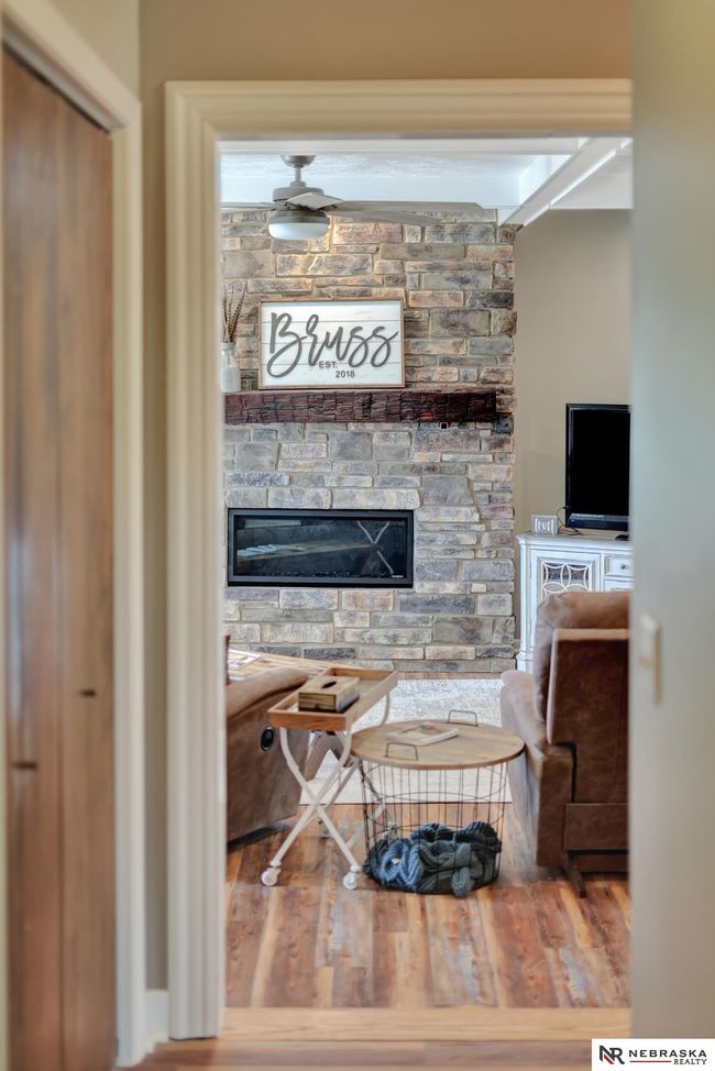 614 S 2 Nd Rd, House other with 3 bedrooms, 2 bathrooms and 2 parking in Bennet NE | Image 37