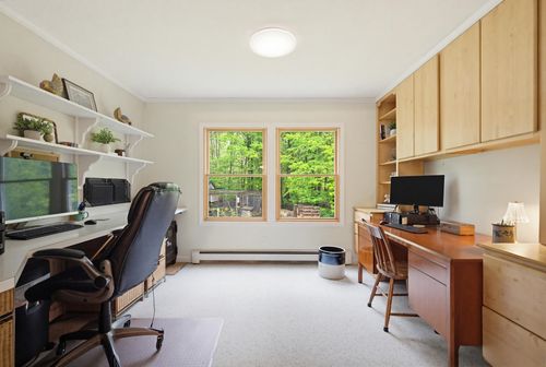 16 Depot St, New Boston, NH, 03070-3719 | Card Image