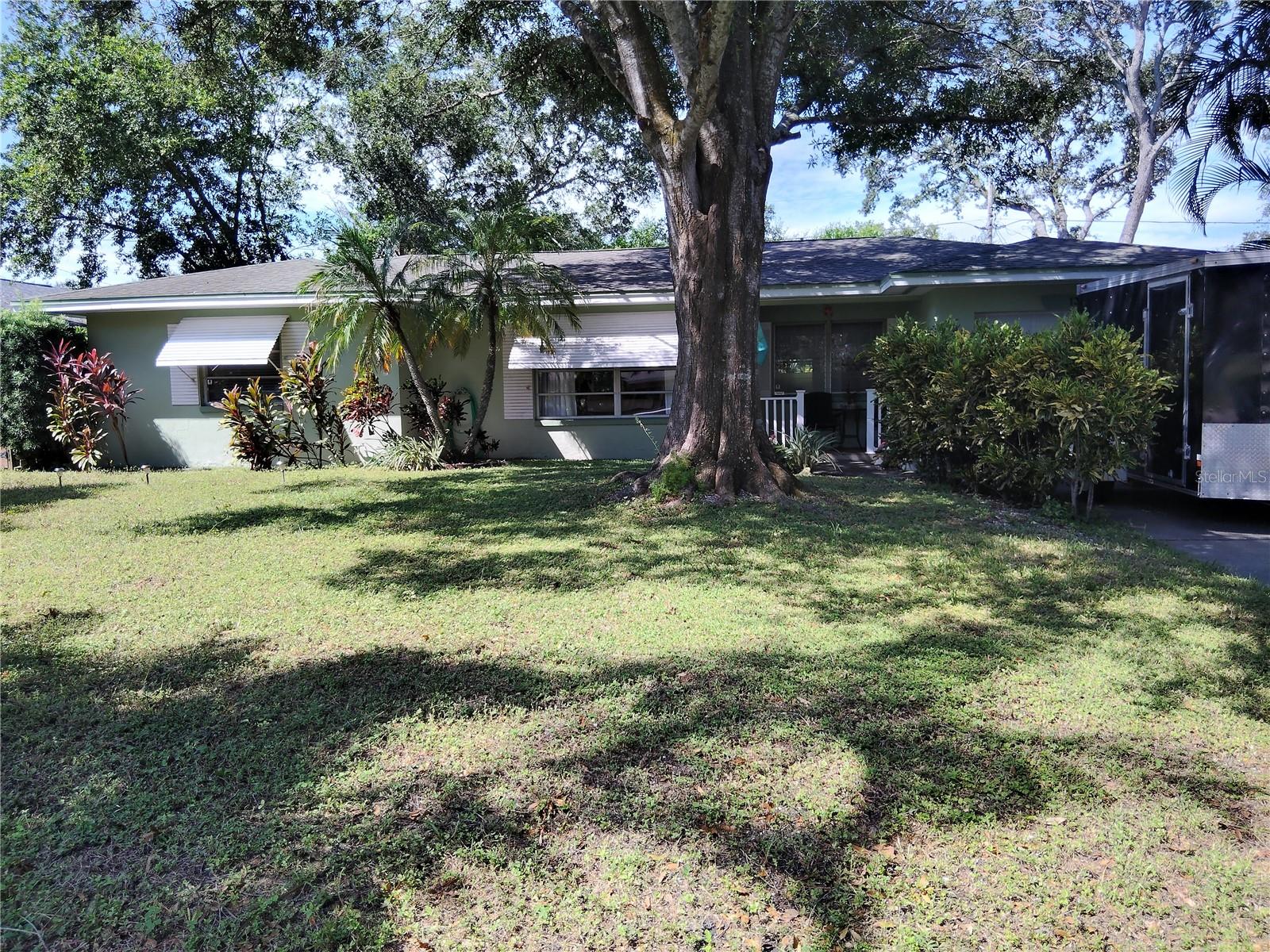 Lynn Ave, Clearwater, FL 33755