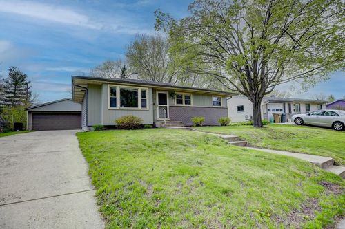 825 Northland Drive, Madison, WI, 53704 | Card Image