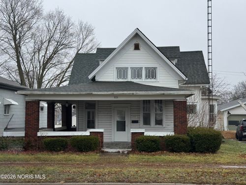 935 Jefferson Ave, Defiance, OH, 43512-2803 | Card Image