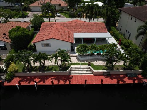 4211 Ne 25th Ave, Lighthouse Point, FL, 33064-8041 | Card Image