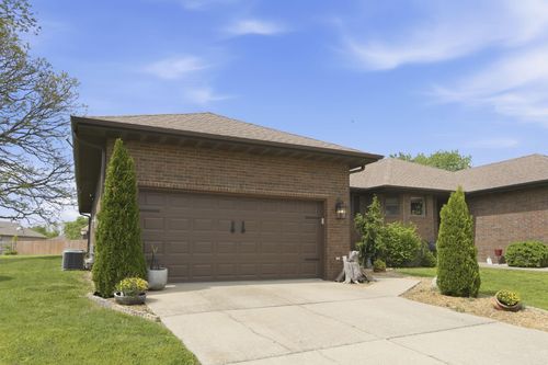 653 S Woodbridge Ct, Nixa, MO, 65714-8971 | Card Image