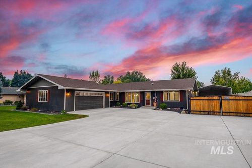 2120 Idaho Ave, Caldwell, ID, 83605-5328 | Card Image