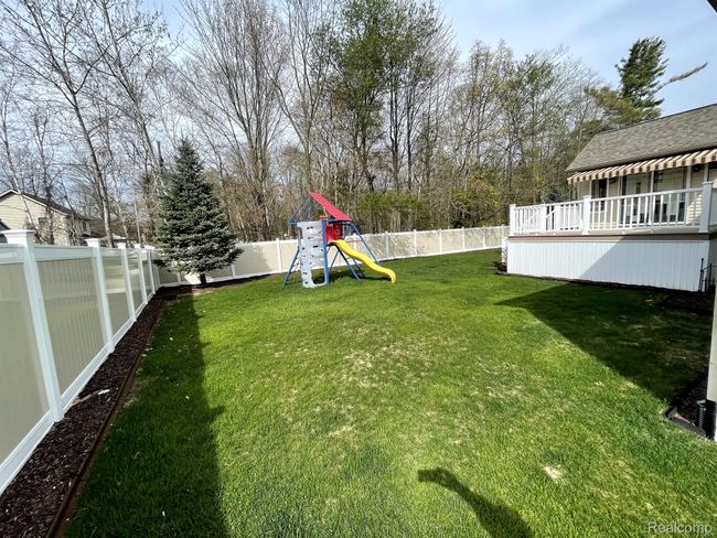 5652 N Lake Dr, House other with 4 bedrooms, 3 bathrooms and null parking in Kimball MI | Image 11