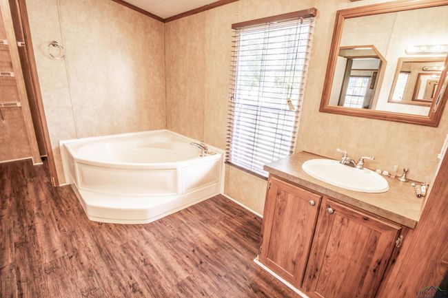 972 Judge Furrh Rd, House other with 4 bedrooms, 2 bathrooms and null parking in Marshall TX | Image 15
