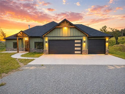 22842 Carlton Dr, Decatur, AR, 72722-8945 | Card Image