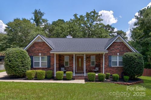 182 Cornerstone Ln, Lexington, SC, 29073-7622 | Card Image