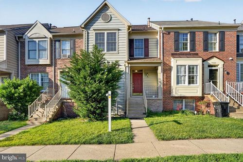 7932 Blue Gray Cir, MANASSAS, VA, 20109-2828 | Card Image