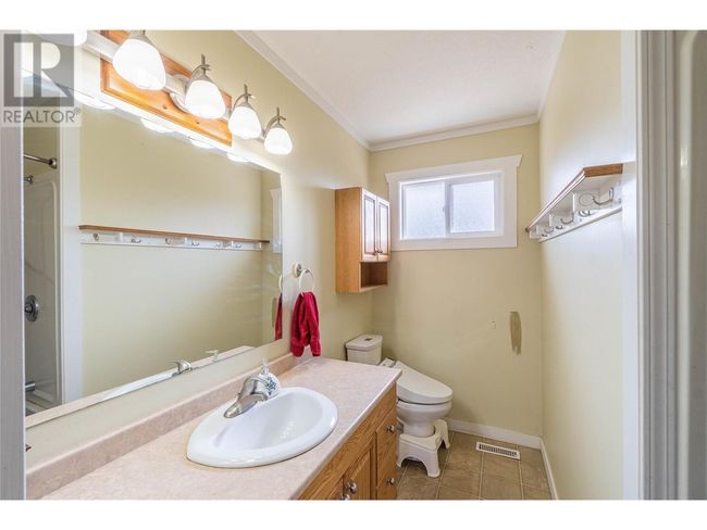 869 Serle Rd, House other with 4 bedrooms, 4 bathrooms and 1 parking in Kamloops BC | Image 26
