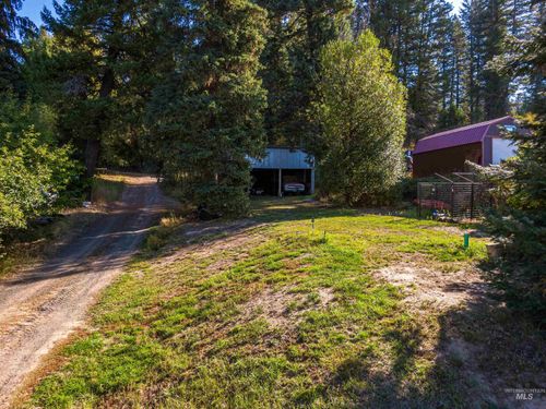 716 Park Avenue, Bovill, ID, 83806 | Card Image