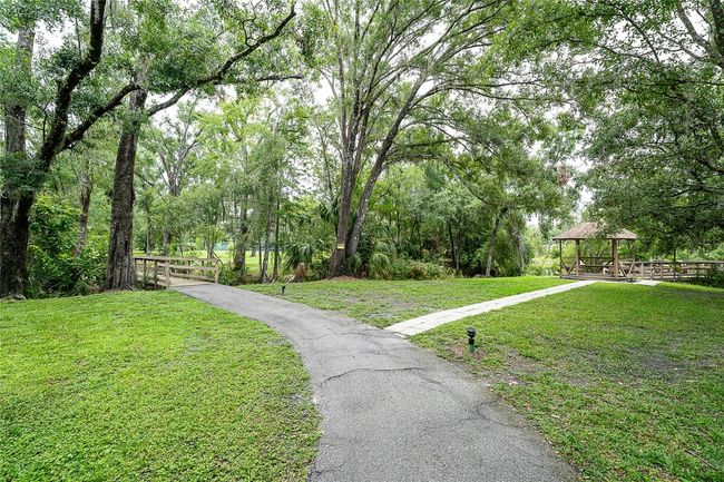 walking area | Image 40