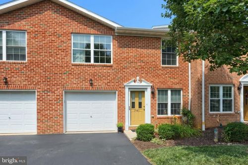 3581-3581 Mark Drive, YORK, PA, 17402 | Card Image