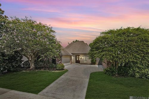 10341 Springtree Ave, Baton Rouge, LA, 70810-7760 | Card Image