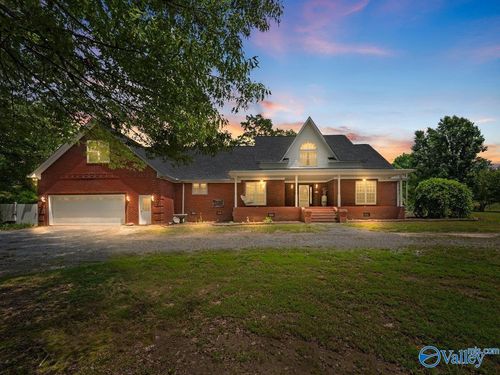 261 County Road 165, Pisgah, AL, 35765-7564 | Card Image