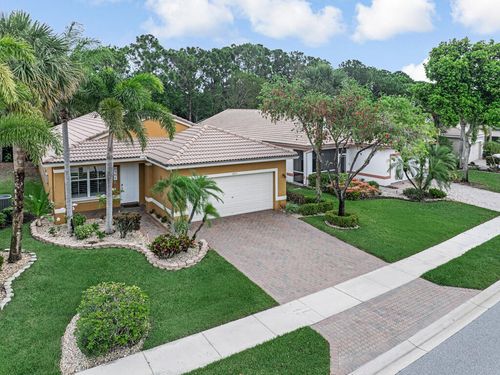 8203 Bellafiore Way, Boynton Beach, FL, 33472-7149 | Card Image