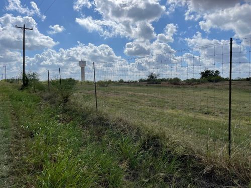 1 Cr 484, Elgin, TX, 78621 | Card Image