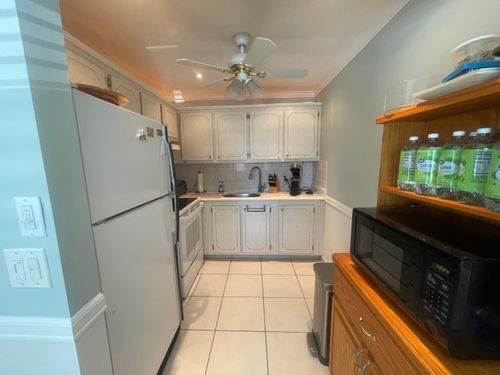 214-3100 Springdale Blvd, Palm Springs, FL, 33461-6390 | Card Image