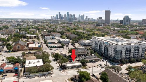 722 Durham Dr, Houston, TX, 77007-5318 | Card Image