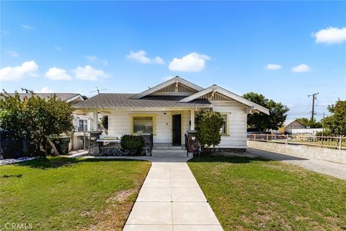 748 E Monterey Ave, Pomona, CA, 91767-5610 | Card Image