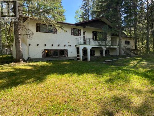 101 Westwood Drive, Rural Clearwater County, AB, T4T2A2 | Card Image