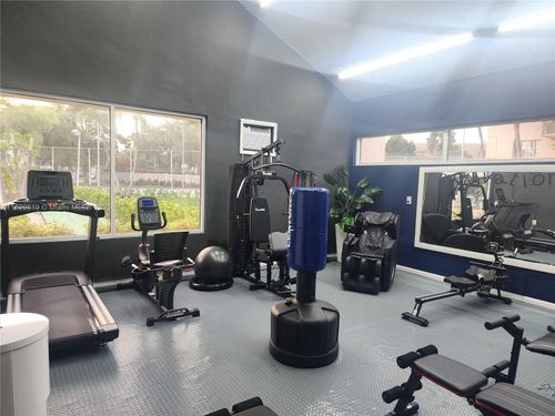 apt-105-2541 Aragon Blvd, Sunrise, FL, 33322-3101 | Card Image