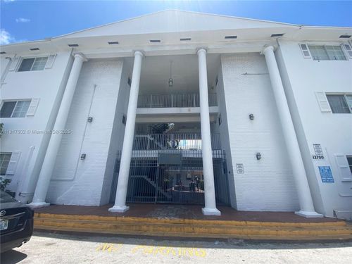 apt-211-13700 Ne 6th Ave, North Miami, FL, 33161-3757 | Card Image