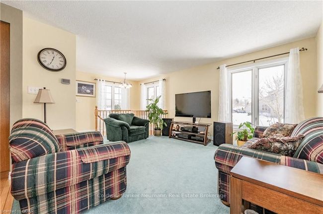 14 Currie Dr, House other with 5 bedrooms, 3 bathrooms and 6 parking in Morriston ON | Image 24