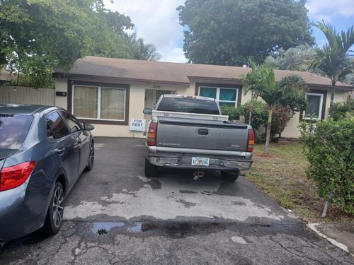 330 Sw 14th St, Dania Beach, FL, 33004-4241 | Card Image