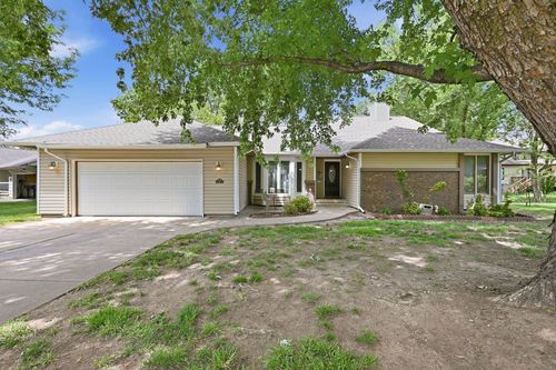 519 S Partridge Ln, Derby, KS, 67037-3602 | Card Image