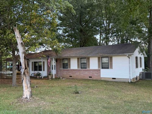 1606 Hayes St Sw, Hartselle, AL, 35640-3802 | Card Image