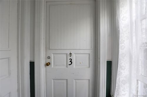 3-16 John St, Kingston, NY, 12401-3842 | Card Image