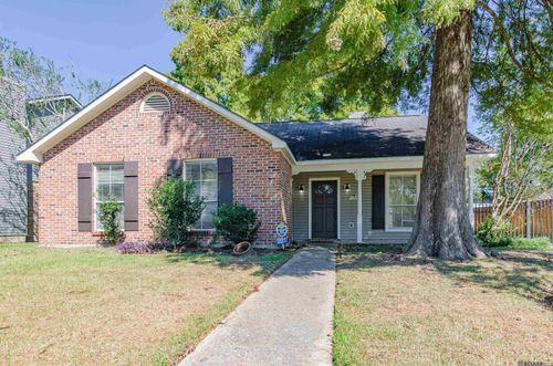 13507 Parwood Ave, Baton Rouge, LA, 70816-1472 | Card Image