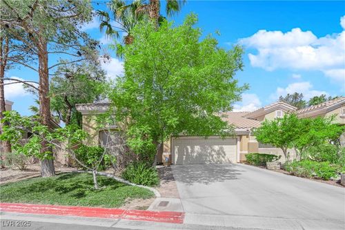 6631 Creeping Thyme St, Las Vegas, NV, 89148-4801 | Card Image