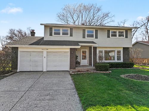 1004 N Greenfield Ln, Mount Prospect, IL, 60056-1334 | Card Image