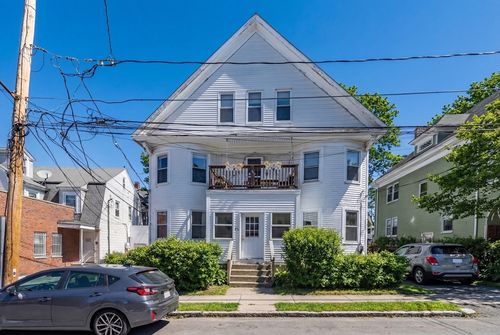 32 Gordon Street, Boston, MA, 02134 | Card Image