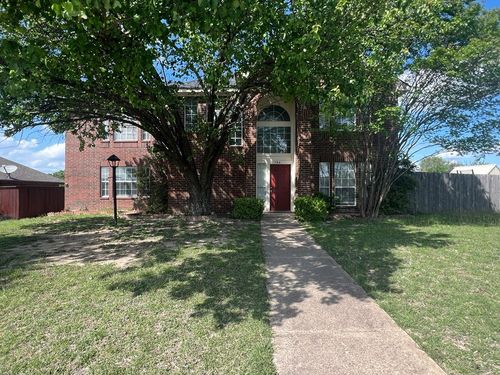 704 Inglewood Trl, Desoto, TX, 75115-6324 | Card Image